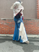 Load image into Gallery viewer, BLUE- Crochet Mesh Side Panel Wide Leg Jean