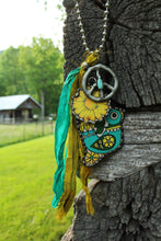 Load image into Gallery viewer, Harley & Maude’s- Yellow Funky Bird Necklace