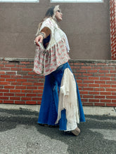 Load image into Gallery viewer, BLUE- Crochet Mesh Side Panel Wide Leg Jean