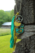 Load image into Gallery viewer, Harley & Maude’s- Yellow Funky Bird Necklace