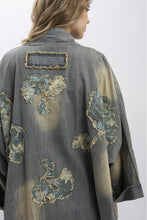 Load image into Gallery viewer, Oversized Denim Flower Patchwork Kimono