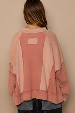 Load image into Gallery viewer, POL- Peach Knotched Sweater
