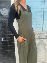 Load image into Gallery viewer, Zenana- Black Ribbed Crossover Crop Top
