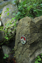Load image into Gallery viewer, Necklace- Soldered Vintage Tin Peace Sign
