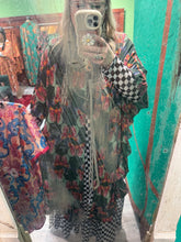Load image into Gallery viewer, lady the brand- lillith cape
