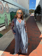 Load image into Gallery viewer, Pintuck Sleeveless Jumpsuit
