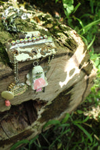 Load image into Gallery viewer, Necklace- Off the Hinge

