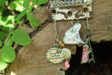 Load image into Gallery viewer, Necklace- Off the Hinge
