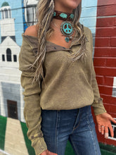 Load image into Gallery viewer, Zenana- Mocha Washed Baby Waffle Henley
