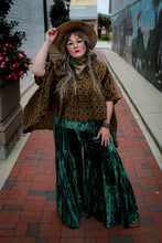 Load image into Gallery viewer, Bottoms- Green Velvet Wide Leg Pants
