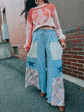 Load image into Gallery viewer, POL- Star Wide Leg Plaid Pant
