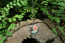 Load image into Gallery viewer, Necklace- Heart Vintage Tin

