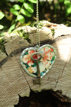 Load image into Gallery viewer, Necklace- Heart Vintage Tin
