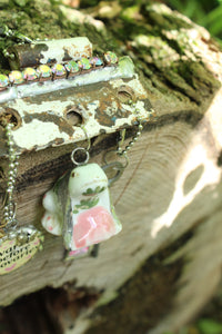 Necklace- Off the Hinge