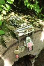 Load image into Gallery viewer, Necklace- Off the Hinge
