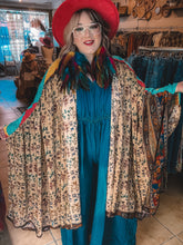 Load image into Gallery viewer, Kantha Bae- FLEETWOOD(neutral/blue top)
