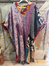 Load image into Gallery viewer, Kantha Bae- Just This Muu Floral
