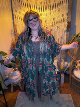 Load image into Gallery viewer, lady the brand- lillith cape
