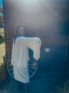 Oddi- Curvy Ivory Frill Sleeve Chiffon Hi Low