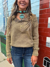 Load image into Gallery viewer, Zenana- Mocha Washed Baby Waffle Henley
