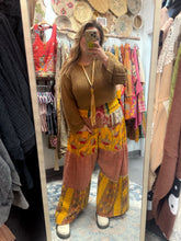 Load image into Gallery viewer, Zenana- Camel Cropped Knitted Sweater
