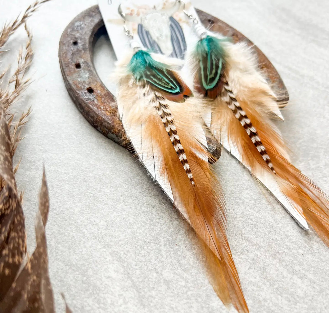 FF- White Feather Leather Fringe Blue Feathers