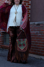 Load image into Gallery viewer, Kantha Bae- FLEETWOOD(magenta orange)
