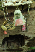 Load image into Gallery viewer, Necklace- Off the Hinge
