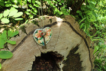 Load image into Gallery viewer, Necklace- Heart Vintage Tin
