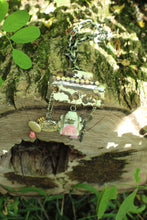 Load image into Gallery viewer, Necklace- Off the Hinge
