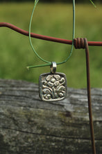 Load image into Gallery viewer, Pendant- Mother Of Pearl Tiny
