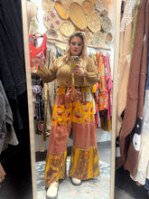 Load image into Gallery viewer, Zenana- Camel Cropped Knitted Sweater
