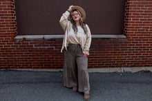 Load image into Gallery viewer, Easel- Mocha Tiered Wide Leg Pants
