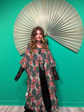 Load image into Gallery viewer, lady the brand- lillith cape
