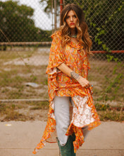 Load image into Gallery viewer, lady the brand- lotus tunic floral
