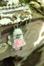 Load image into Gallery viewer, Necklace- Off the Hinge
