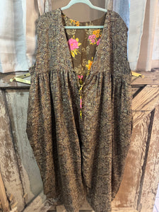 Soothing Jumpie Brown Pink Flower