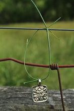 Load image into Gallery viewer, Pendant- Mother Of Pearl Tiny
