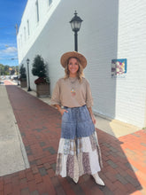 Load image into Gallery viewer, Wide Leg Tiered Pants
