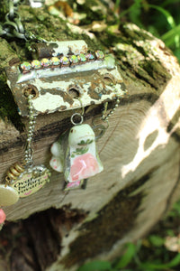 Necklace- Off the Hinge
