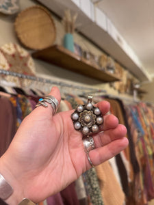 Pendants- Pearl Flower