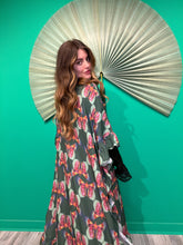 Load image into Gallery viewer, lady the brand- lillith cape
