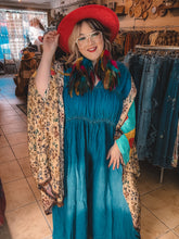Load image into Gallery viewer, Kantha Bae- FLEETWOOD(neutral/blue top)
