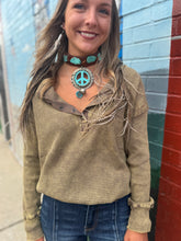 Load image into Gallery viewer, Zenana- Mocha Washed Baby Waffle Henley
