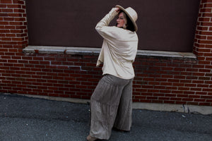 Easel- Mocha Tiered Wide Leg Pants