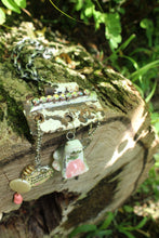Load image into Gallery viewer, Necklace- Off the Hinge
