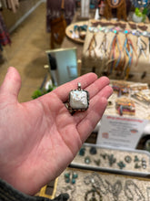 Load image into Gallery viewer, Pendant- Mother Of Pearl Tiny
