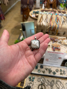 Pendant- Mother Of Pearl Tiny