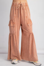 Load image into Gallery viewer, Easel- Cinnamon Ruffle Bottom Sweatpants
